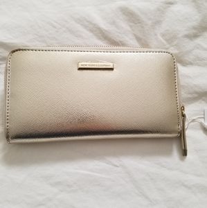 NWT ny&co wallet